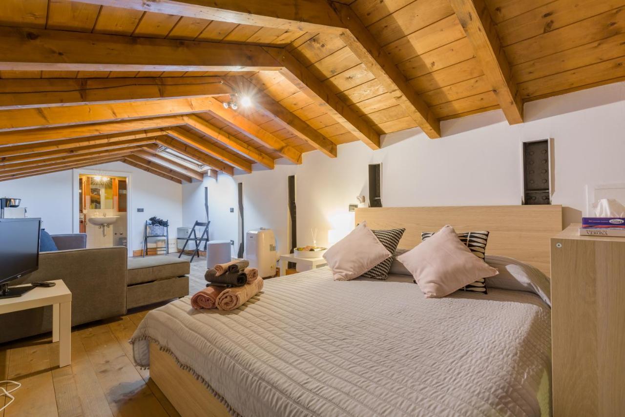 Magnificent Cosy Loft Apartment Verona Luaran gambar